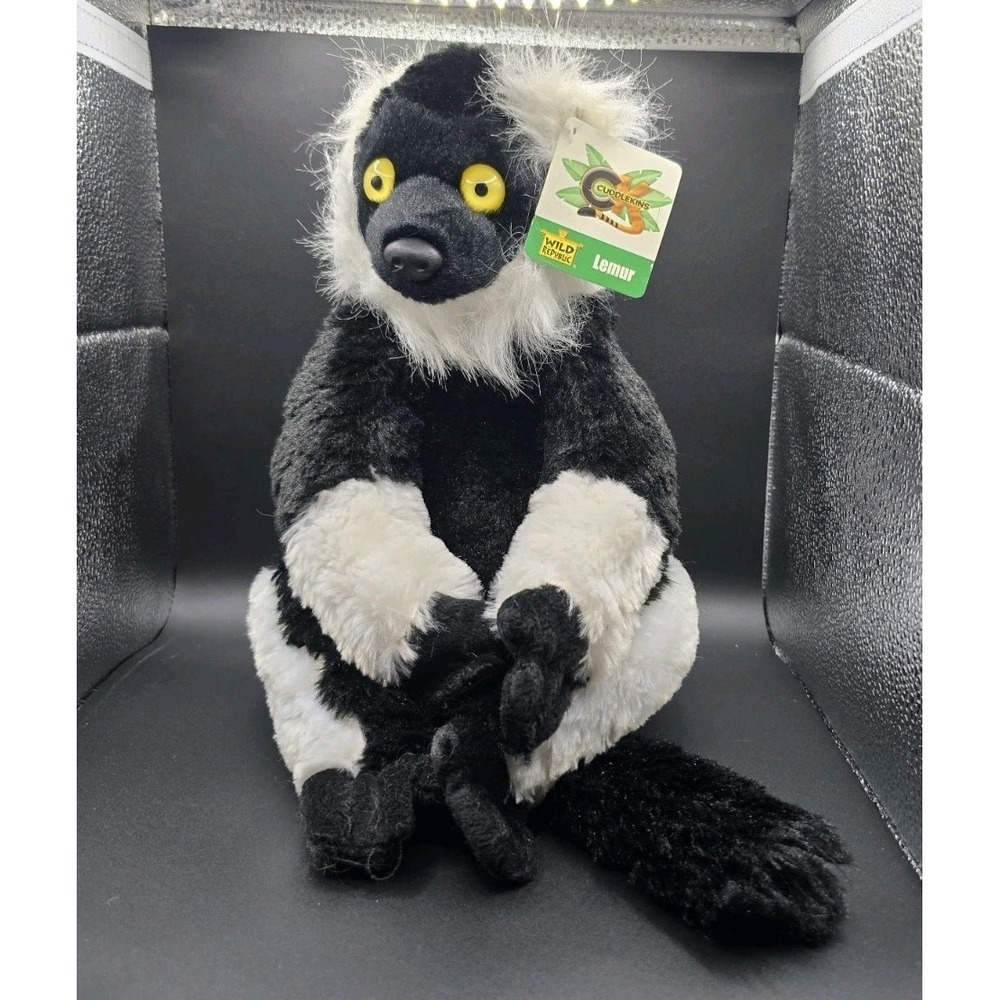 NWT Wild Republic Cuddlekins Blackβ n White Lemur Plush Toy 12 Inches